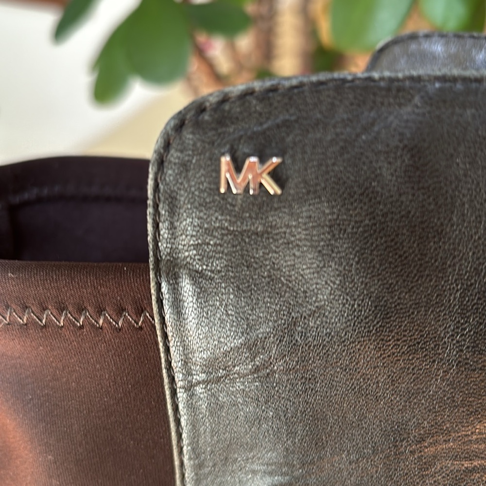 Michael Kors Bromley Boots - Picture 4 of 9